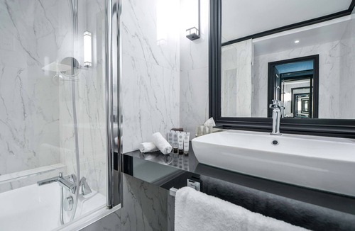 Madeleine Hotel | Maison Astor Paris, Curio Collection by Hilton
