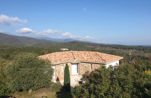 Solenzara Villa | Maison au calme avec vue magnifique