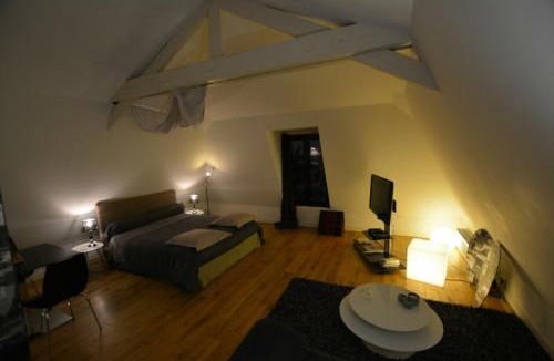 Rueil-Malmaison House | Maison d'hôtes Les Coudreaux