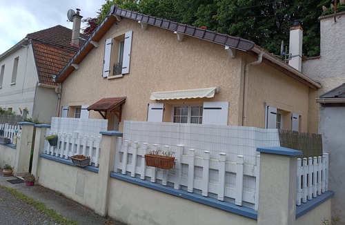 Pomponne House | Maison de Ville Avec Terrasse de 30 m2, Proche des Transports en Commun et Paris