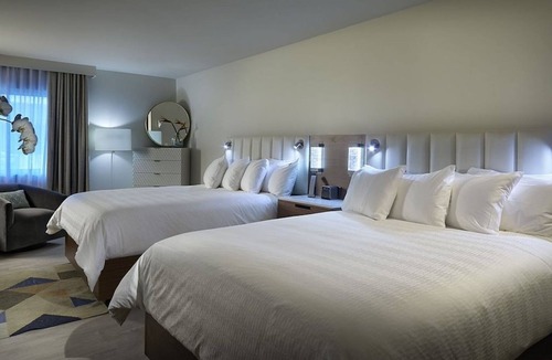 East Daytona Hotel | Making The Best Memories Along The Way! Beachfront Location, Outdoor Pool!