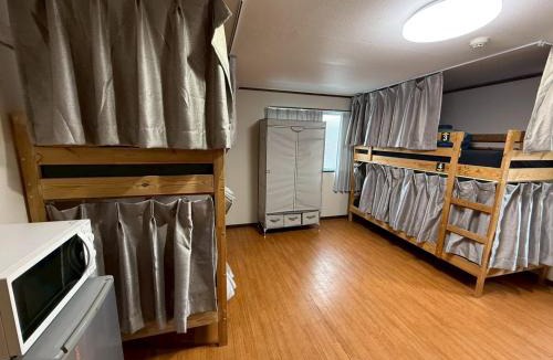 Shinjuku Hostel | Male-only dormitory Tokyo House INN