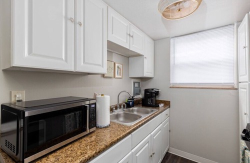 Maple Heights Apartment | Maple Heights - Libby Unit 1