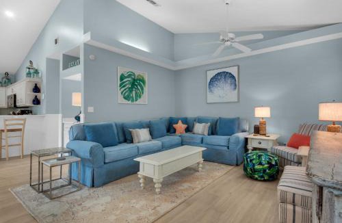 Crystal Shores House | Margaritas and Memories by Newman-Dailey