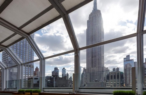 Midtown Resort | Marriott's Vacation Club Pulse, NYC King Guest Room (City View)