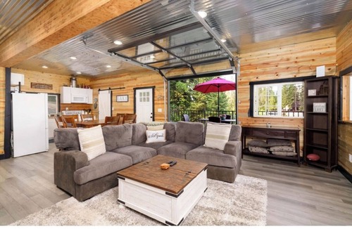 Priest River Cabin | Marvelous 3-bedroom cabin located on beautiful Priest River