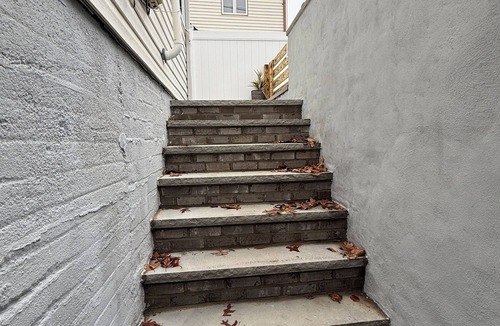 Alden Manor Apartment | Marvelous basement apartment with WiFi in Elmont
