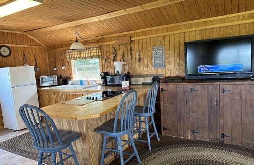 Brookville Cabin | Marzullo's Mountaintop Cabin