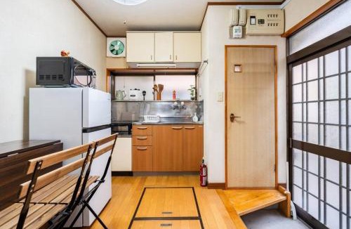 Katsushika Apartment | Max12PPL!7m walk from station!Japan style house!