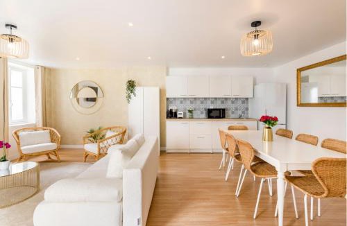8th Arrondissement Apartment | Merveil Family Suite - Champs Elysees - Roosevelt