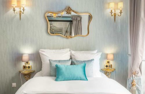 Paris City Center Apartment | Merveil - Luxury Suite - Louvre - Rambuteau
