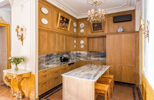 3rd Arrondissement Apartment | Merveil - Signature Suite - Marais - Braque