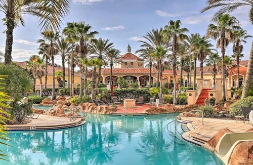 Wellington House | Mickey's Hideaway- Family Resort 4 bedroom & Lazy River