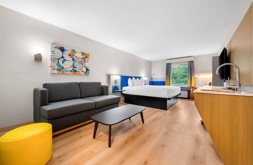 Prattville Hotel | Microtel Inn & Suites by Wyndham Prattville Montgomery