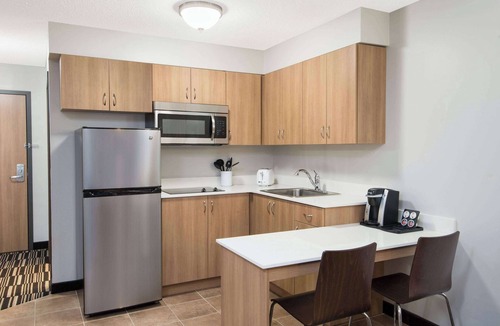 Sudbury Hotel | Microtel Inn & Suites by Wyndham Sudbury