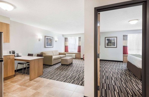 Sudbury Hotel | Microtel Inn & Suites by Wyndham Sudbury