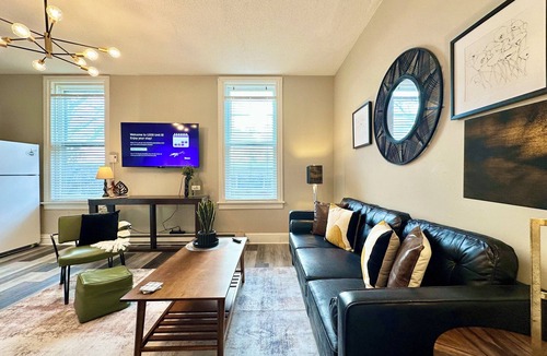 Harrisburg Apartment | Mid-Century Modern Midtown- Walk To Restaurants & Nightlife!