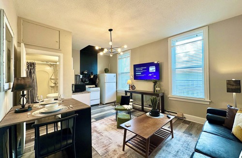 Harrisburg Apartment | Mid-Century Modern Midtown- Walk To Restaurants & Nightlife!