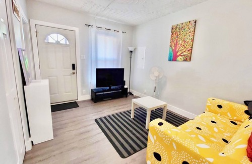 Hamilton House | Mid-term stay 3BR Furnished House(monthly rental)