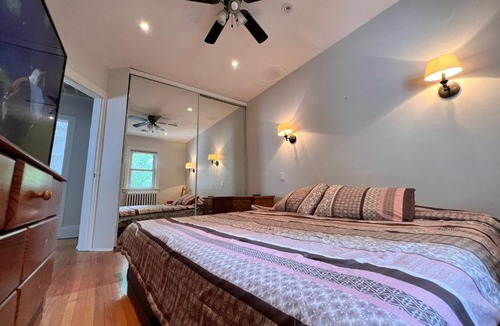 Mount Pleasant East House | Mid Town HomeResidence Davisville