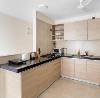 Kurla Apartment | Milano Cozy Studio in BKC with Lift Wi-Fi