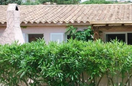 Santa Giulia House | Mini villa private garden 150 meters from the beach