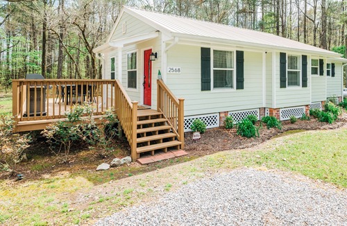 Sturgis Cabin | Minutes from Starkville, Louisville, Sturgis