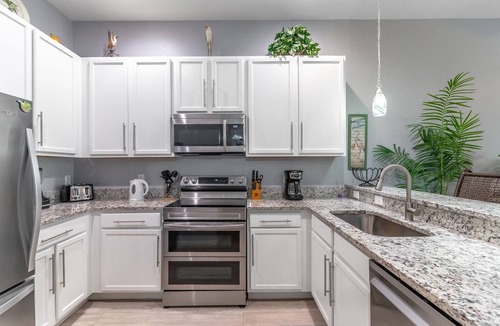 Bahama Bay Condo | Minutes to Disney - Luxurious 3rd-Floor Condo with Pool Views at Bahama Bay Resort and Spa