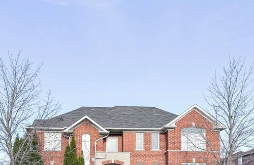 Lisgar House | Mississauga Home Away from Home