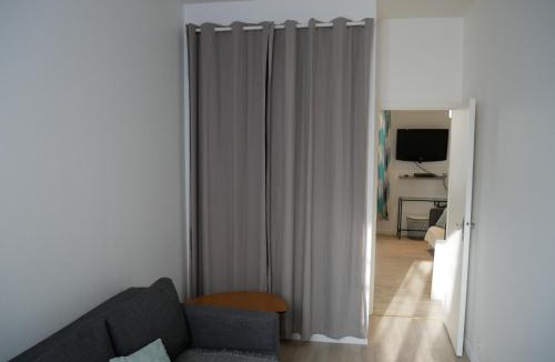Louis Bertrand-Mirabeau-Semard House | Modern 1 bedroom apartment near the metro.