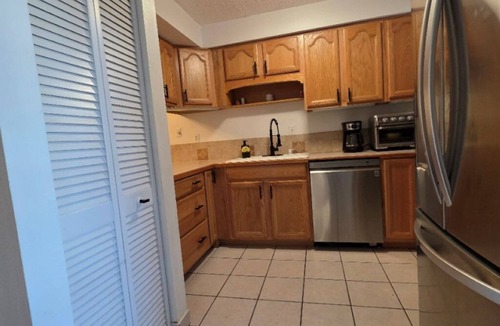 Charlotte Harbor Condo | Modern 2BR/2BA Walk to Harbor + Resort Pool + Near Downtown Punta Gorda
