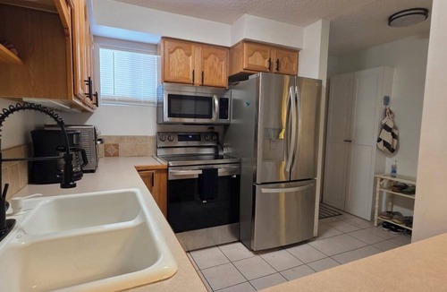 Charlotte Harbor Condo | Modern 2BR/2BA Walk to Harbor + Resort Pool + Near Downtown Punta Gorda