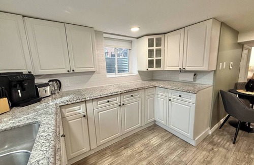 Brantford Apartment | Modern 2BR Retreat w Heated Floors-gazebo