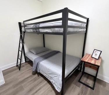Deer Park Apartment | Modern 2BR Retreat with Full-Kitchen and Living