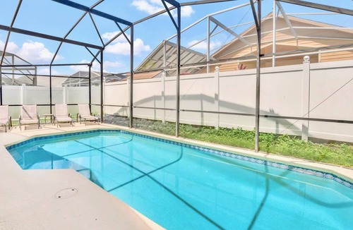 Indian Point House | Modern 4BR Home - Pool, Games Room - Near Disney!