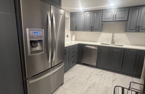Georgetown House | Modern 5 Bedroom Bungalow with Two Separate Living Spaces In Georgetown, ON