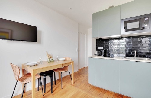 Centre Apartment | Modern Apartment - 1BR-4P - Nanterre