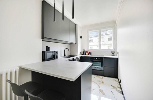 Saint-Mande Apartment | Modern apartment - Saint-MandÃ© - 1BR/4P