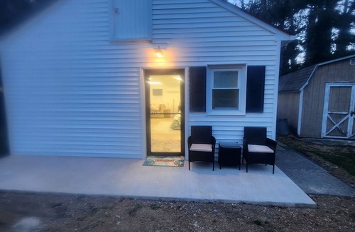 State College Apartment | Modern apartment in historic estate on picturesque property. Centrally located.
