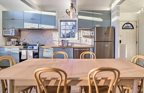 Yulan Cabin | Modern Catskills Home HOT TUB - Pet Friendly!
