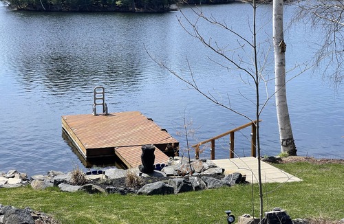 McDougall Cottage | Modern Clean Lakefront Cottage. Just 12 min to Parry Sound