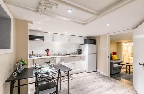 Earlscourt Apartment | Modern & Cozy 1BR Condo Unit - Heart Of St Clair West