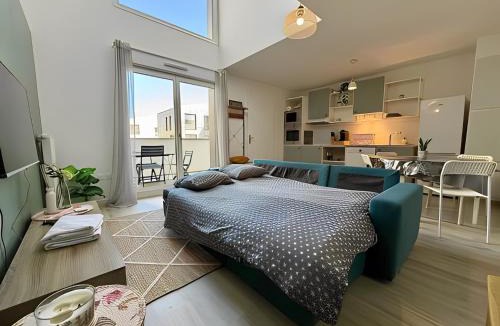 Bussy-Saint-Georges Apartment | Modern Duplex- Disneyland Paris