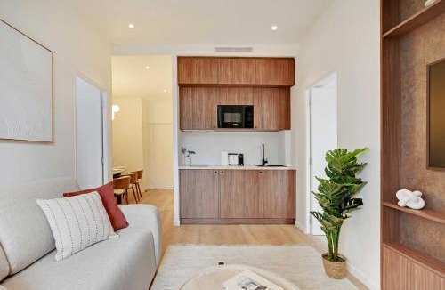 Quartier de la Chapelle Apartment | Modern Flat - 2BR-6P - Northern Paris