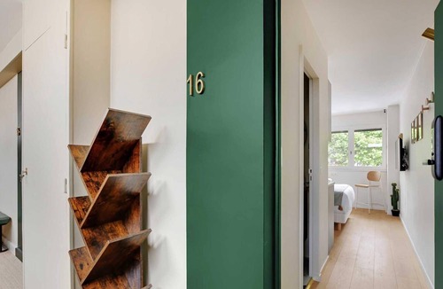 Meudon-la-Foret Apartment | Modern "Green Suites" residence - Meudon/VÃ©lizy