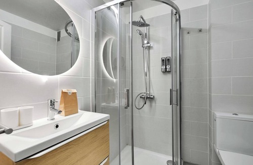 Meudon-la-Foret Apartment | Modern "Green Suites" residence - Meudon/Vélizy