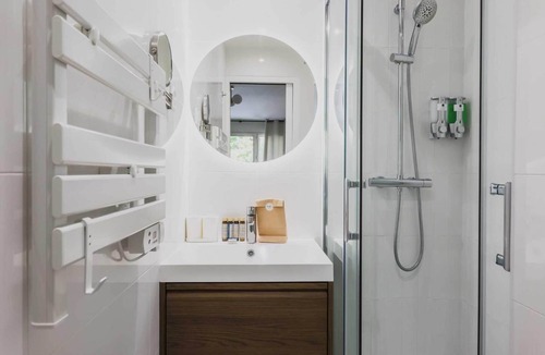 Meudon-la-Foret Apartment | Modern "Green Suites" residence - Meudon/Vélizy