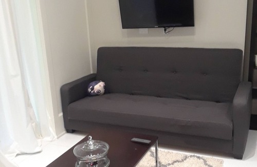 Willowdale House | Modern home central location