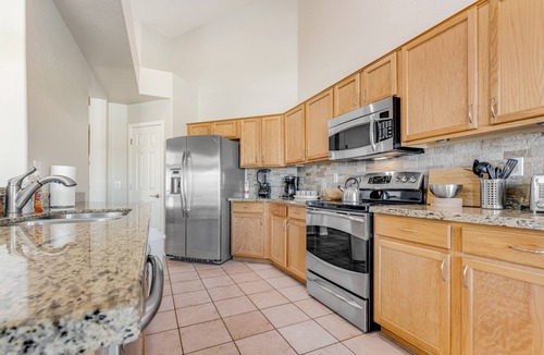 Palm Valley House | Modern Home w/Private Pool, Central AC, WiFi, Private W/D, & Private Gas Grill