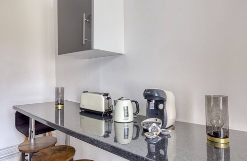 Alfortville House | Modern House 7min to Paris Transports and Free Park